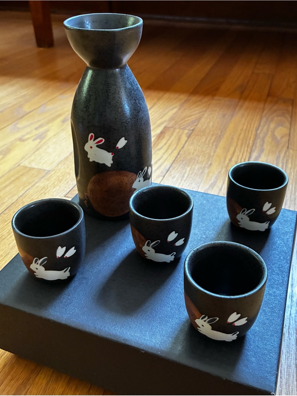 Ceramic Sake Set with Bunny Motif - Black & Brown